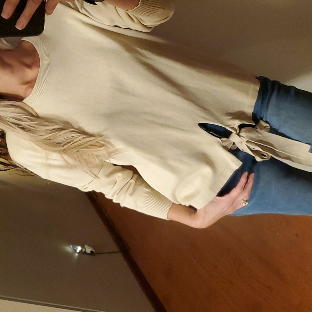 NWT Stevie Hender front tie shirt